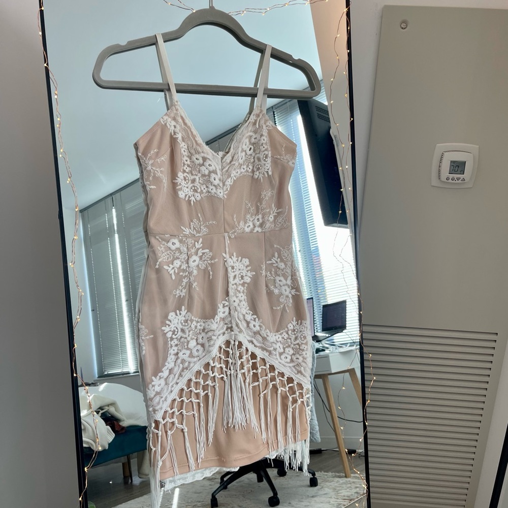 PrettyLittleThing white lace body on dress